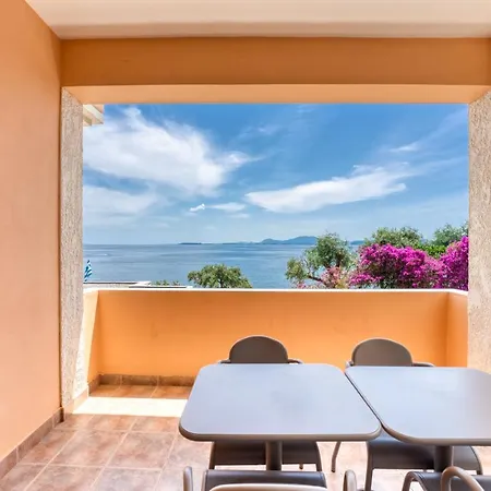 Glyfa Corfu Apartament *