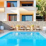 דירה Glyfa Corfu *